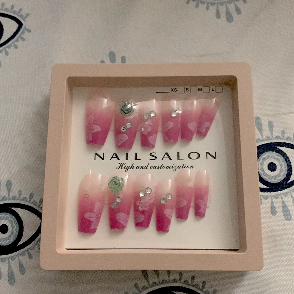Gorgeous Customization design press on nails set